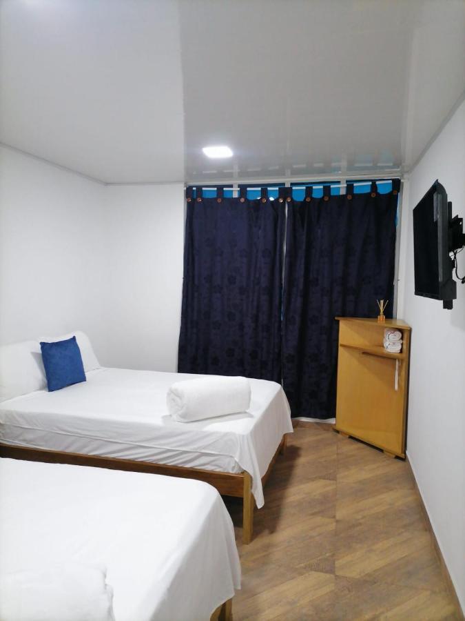 Hotel Media Luna Cúcuta Esterno foto